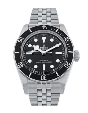 Browse our selection of automatic watches from prestigious brands such as Blancpain, Bell & Ross, Breitling and Rolex.